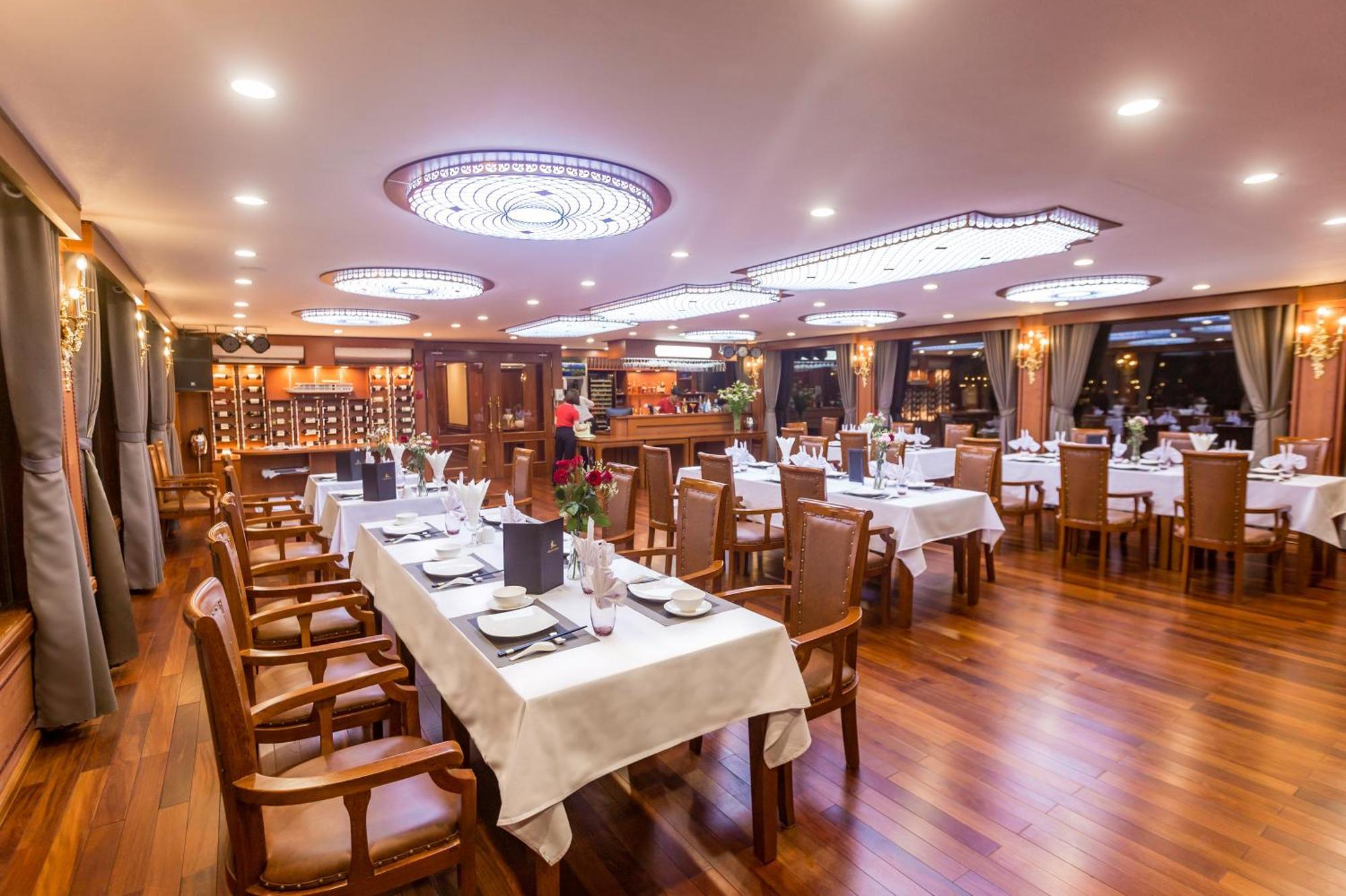 Le Journey Elegance Cruise Hotell Ha Long Eksteriør bilde
