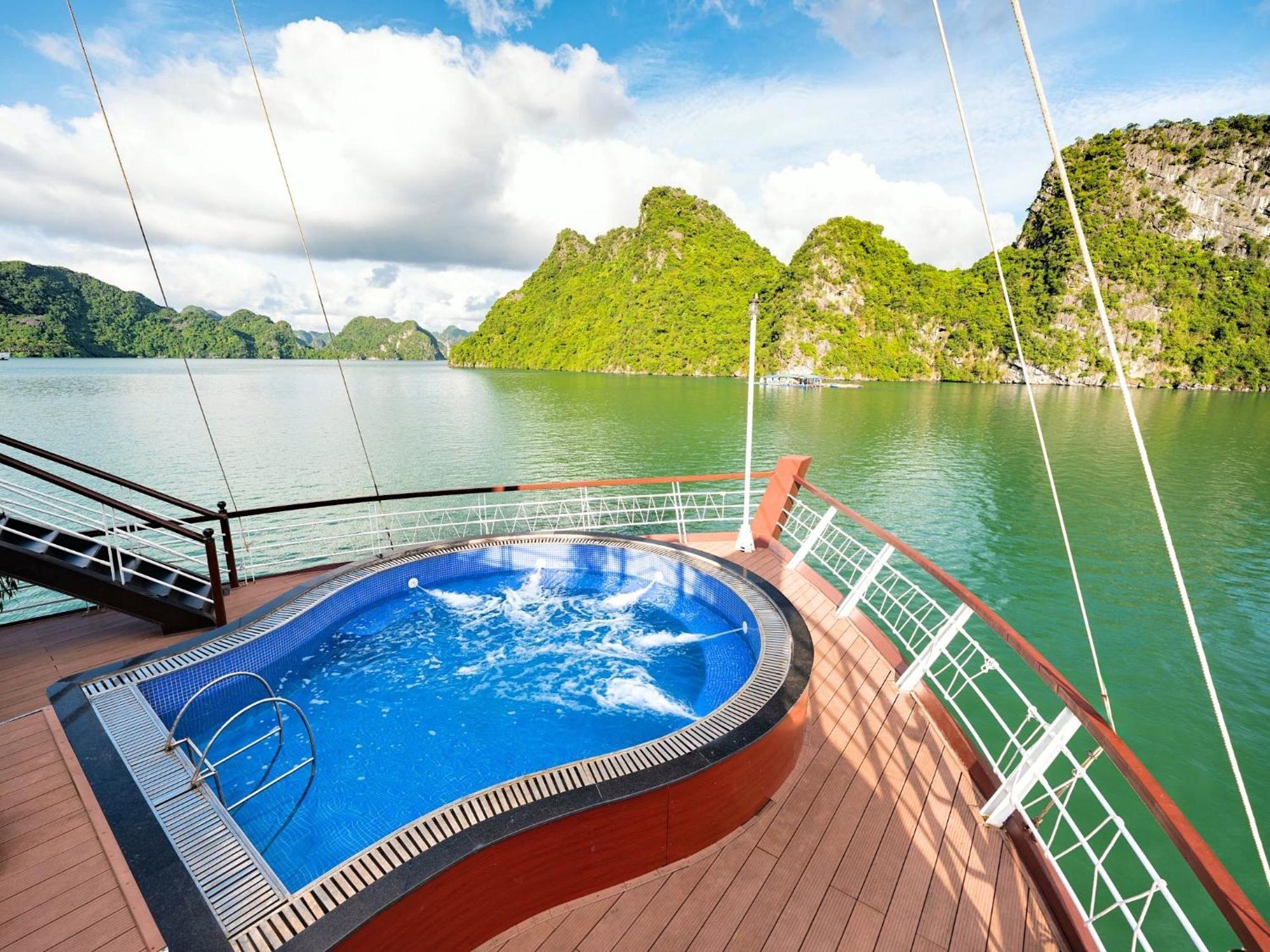 Le Journey Elegance Cruise Hotell Ha Long Eksteriør bilde