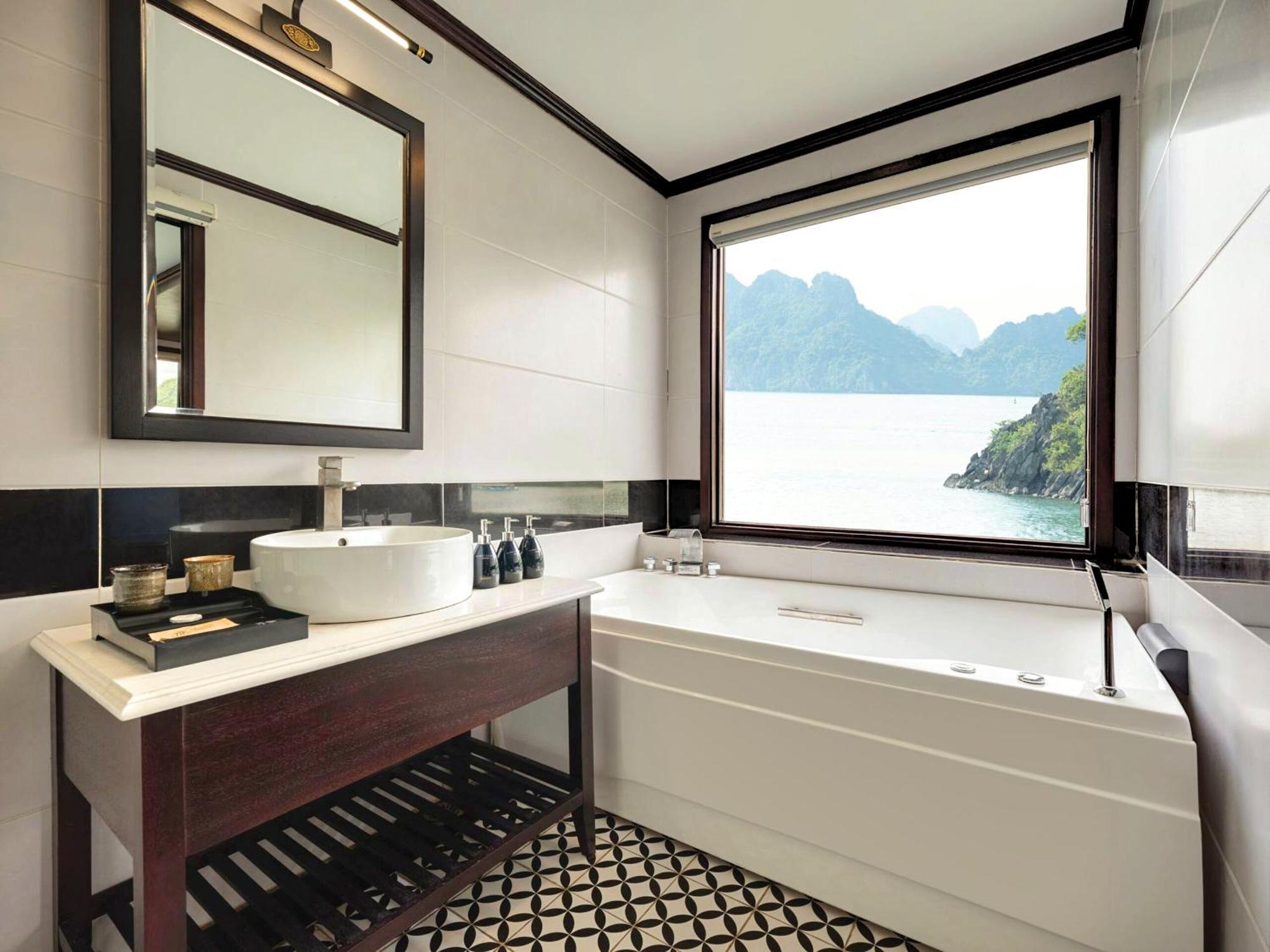 Le Journey Elegance Cruise Hotell Ha Long Eksteriør bilde