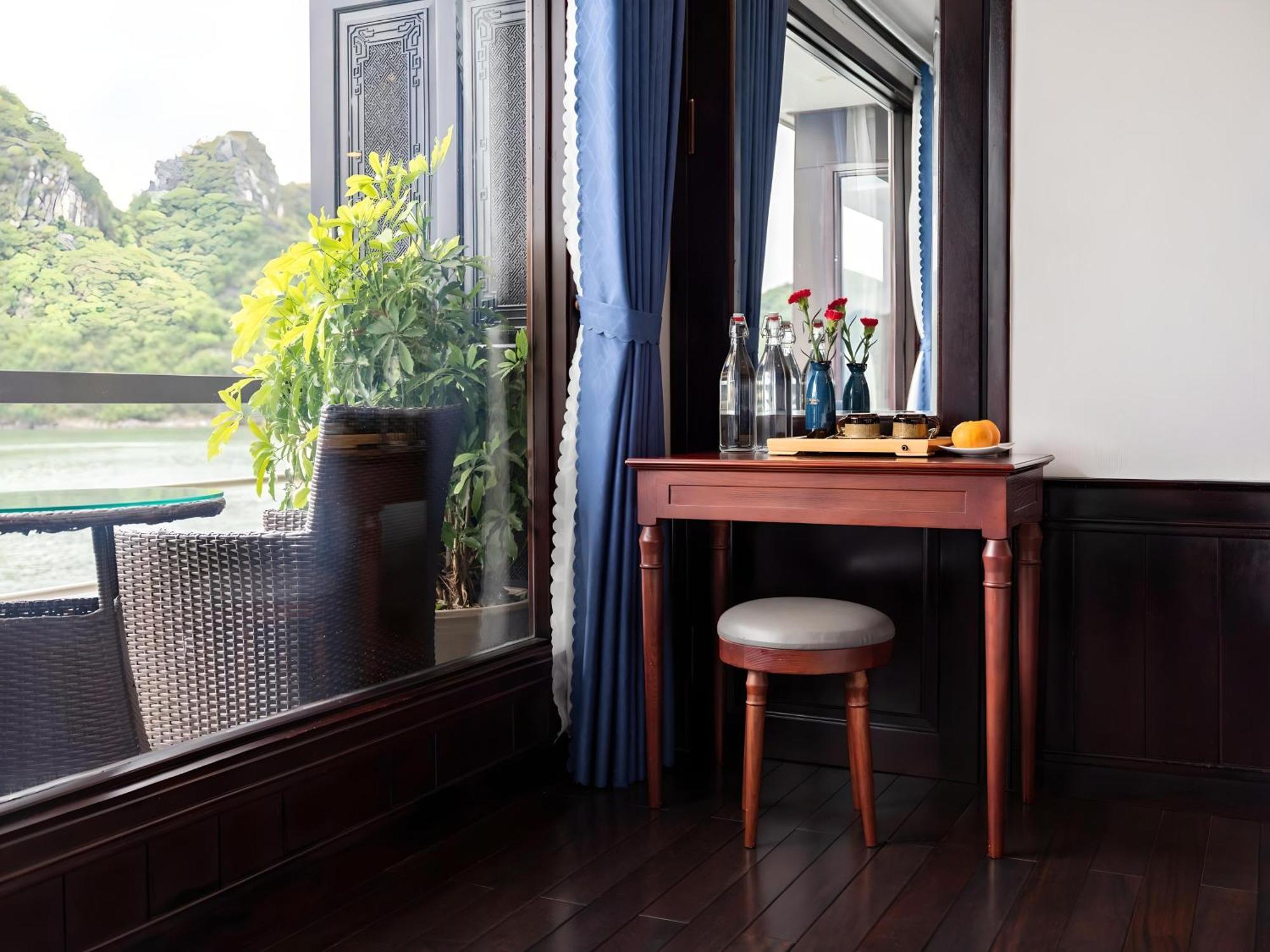 Le Journey Elegance Cruise Hotell Ha Long Eksteriør bilde